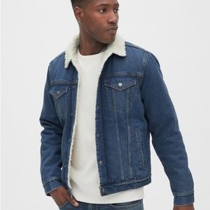 *SOLD*GAP Men’s Sherpa-Lined Icon Denim Jacket